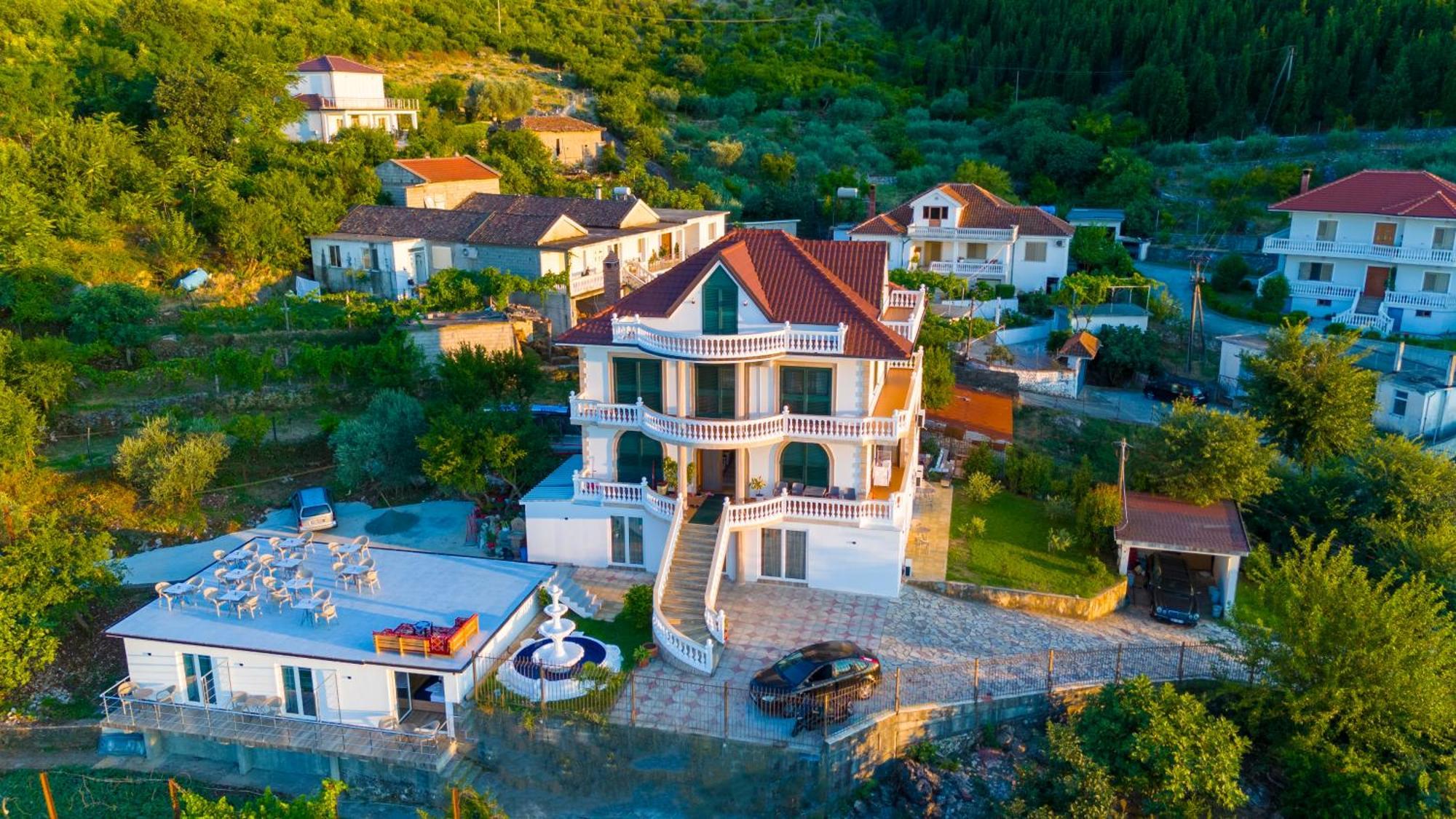 Vila Sela Shkoder Exterior photo